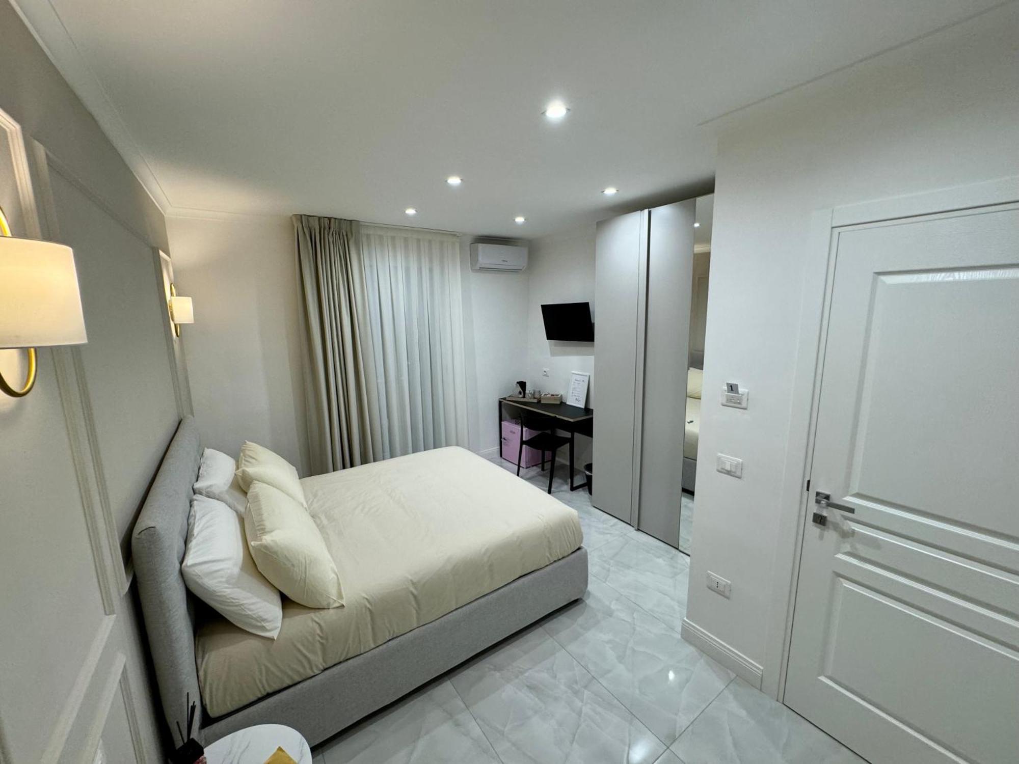 Carafa Rooms Naples Extérieur photo